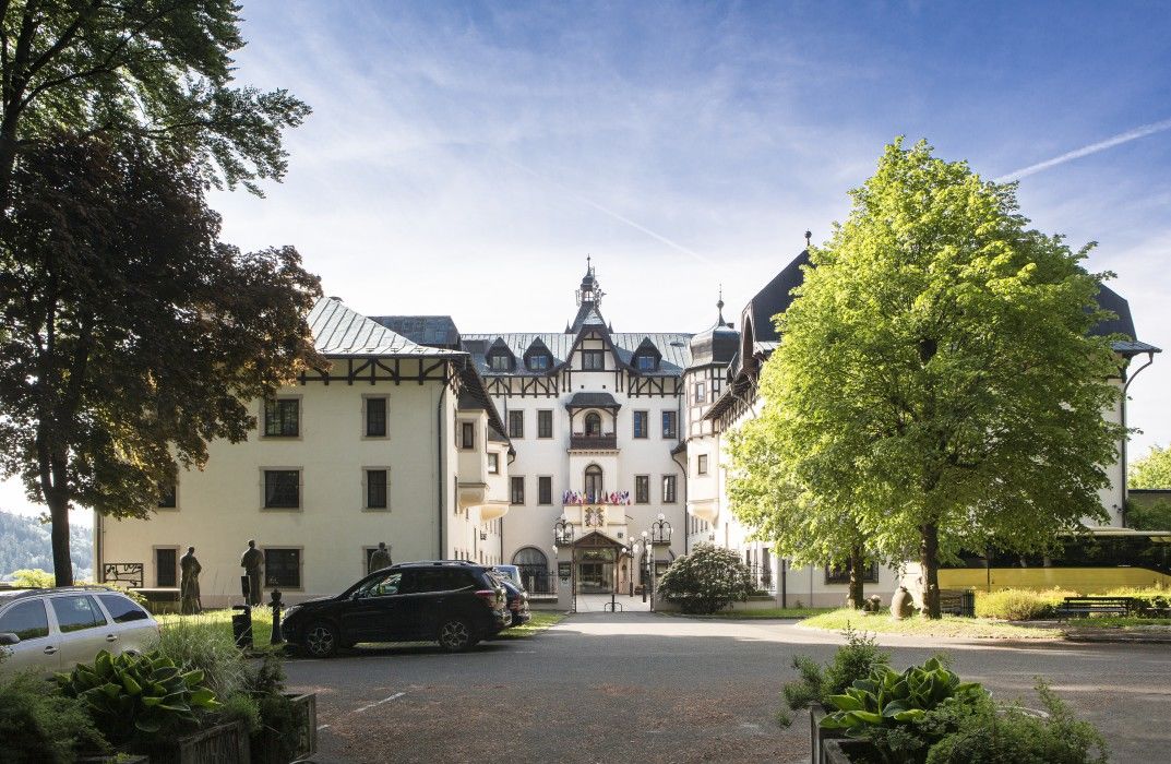 Chateau Monty Spa Resort Marianske Lazne Exterior foto