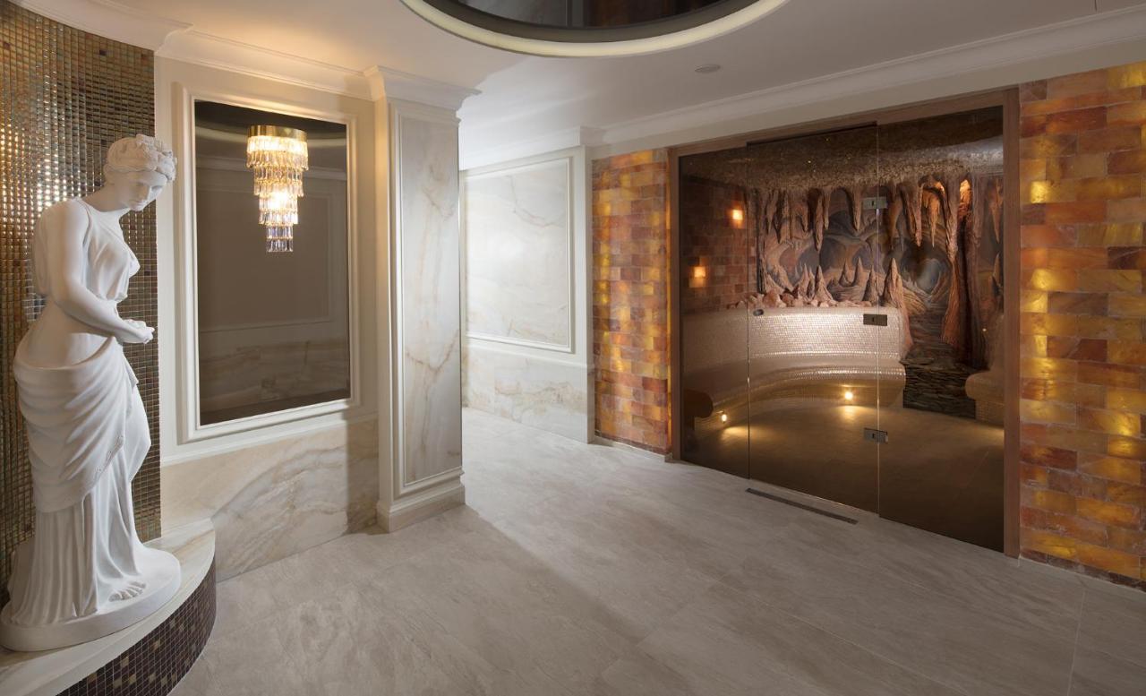 Chateau Monty Spa Resort Marianske Lazne Exterior foto